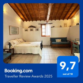 Amalia beach apartment